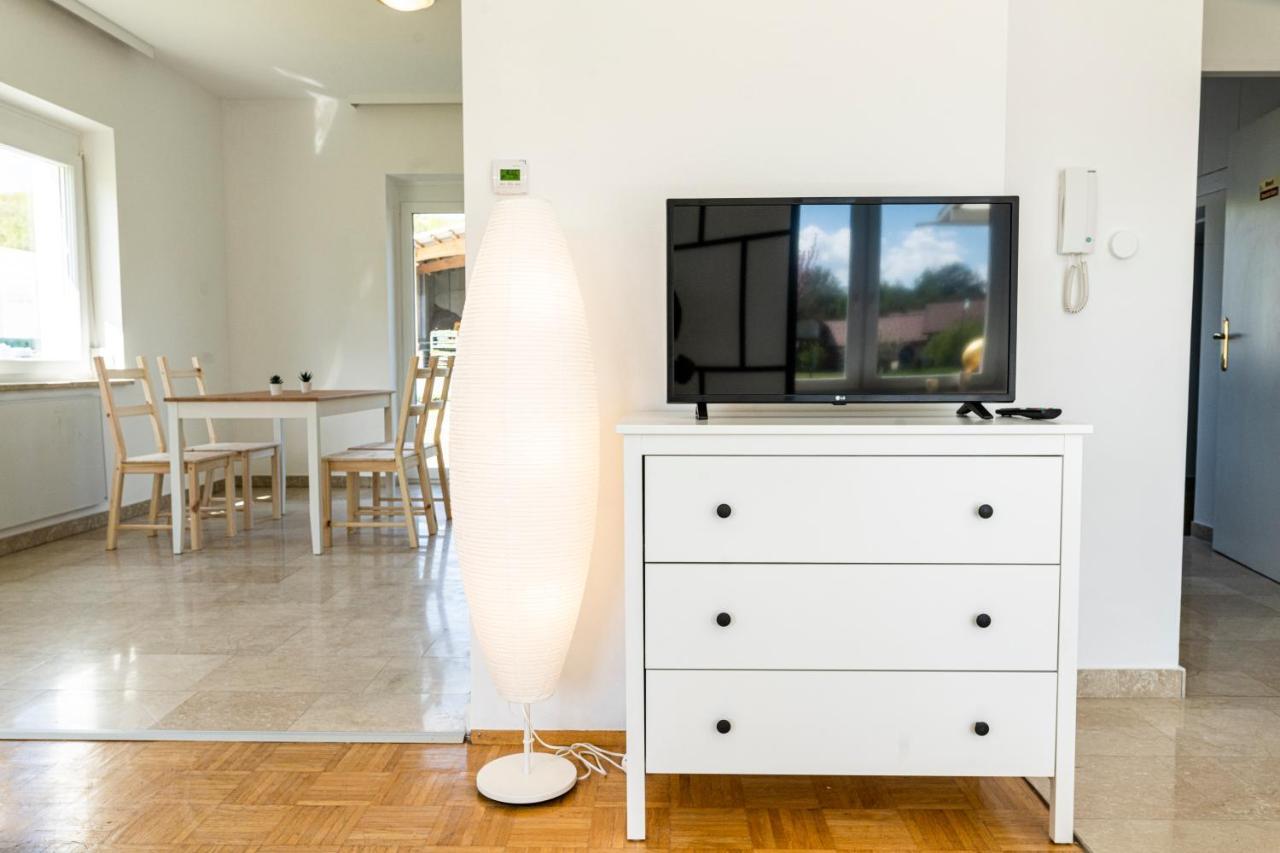 Budget Apartments In Thermennahe Bad Tatzmannsdorf Buitenkant foto